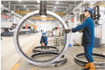 中國(guó)可再生能源技術(shù)開(kāi)發(fā)的跨越式發(fā)展